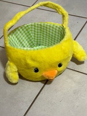 Kids Fleece Yellow Plush Chick Easter Basket Holiday.
